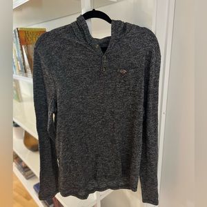 Hollister Men’s Grey Sweater Knit Pullover Hoodie Size Large